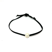 Load image into Gallery viewer, Black Choker, Pearl Choker,Topaz Jewelry
